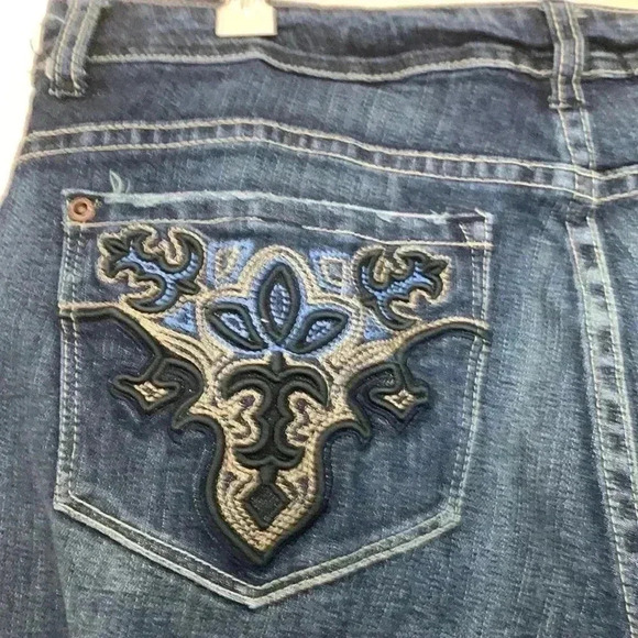 Rare moto London vintage Y2K low rise, flare leg, medium weight,distressed jeans - Picture 4 of 13